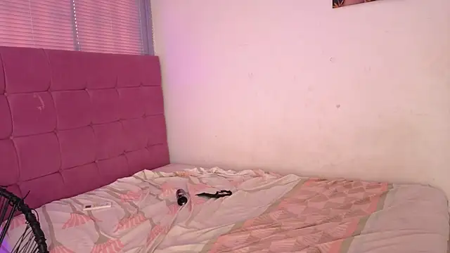 lily_and_wan live sex cam