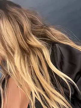 amanda-medrano1 live sex cam