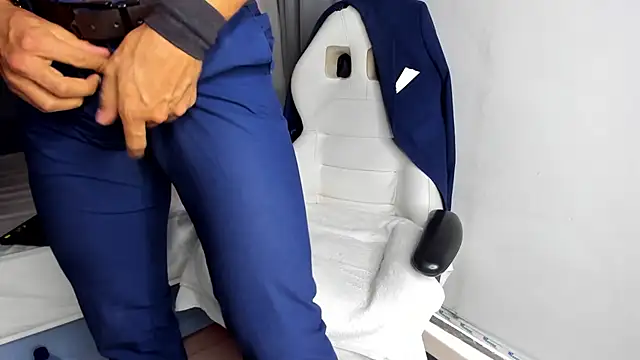 Lucii_fer_ live sex cam