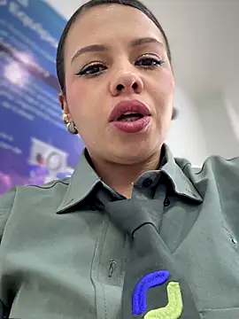 Ariana-07 live sex cam