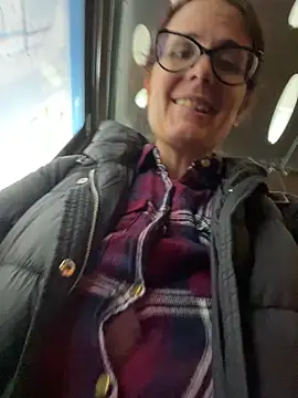 NataKitten live sex cam