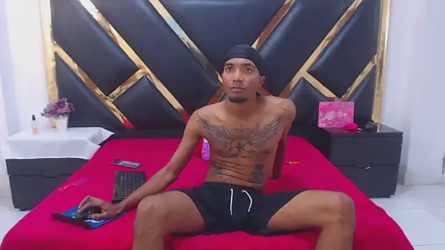 Caroyandy3 live sex cam