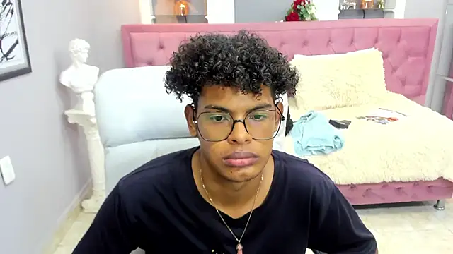 boylittle19cm live sex cam