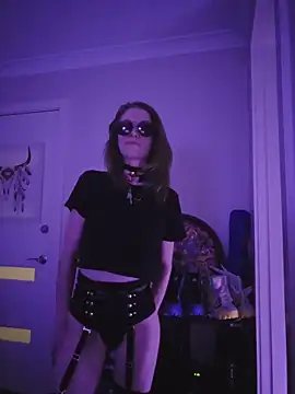 lonely_Cosplay_chick live sex cam