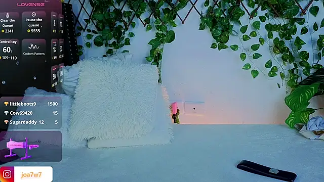 Levii_Ackermann live sex cam