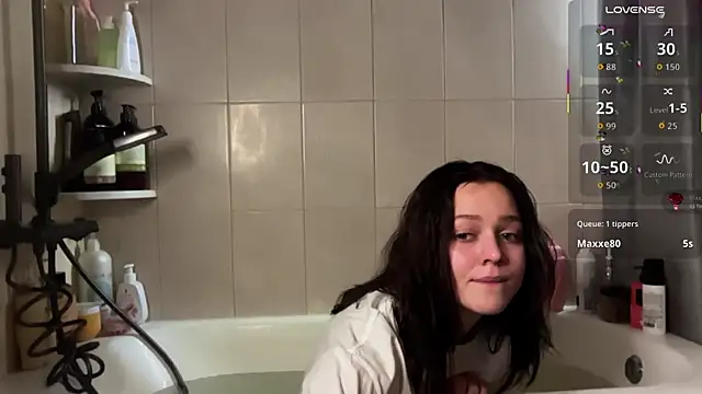 Addelin_Moon live sex cam