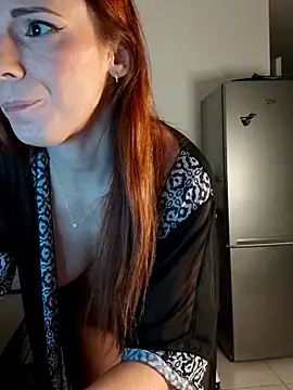 clara-francaise live sex cam