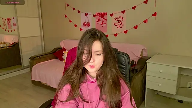 BellaSink live sex cam