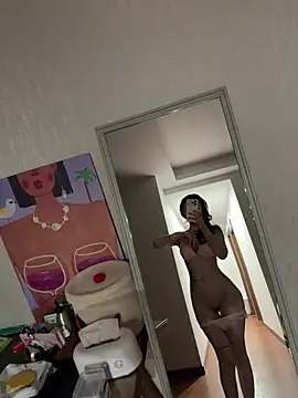 -cyber-butterfly- live sex cam