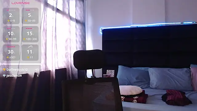 andrewmhilton_ live sex cam