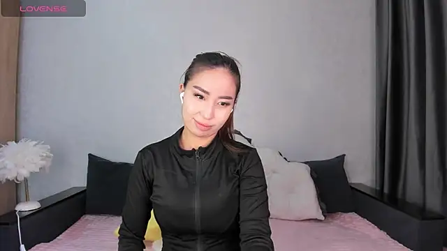Long_is1and live sex cam