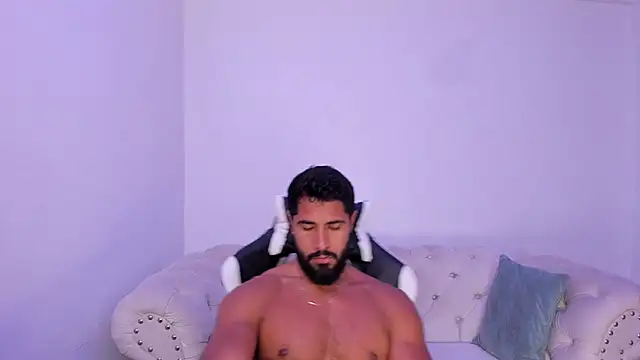 Santiago_huntt live sex cam