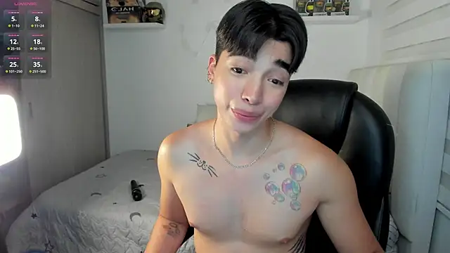 santy7v7 live sex cam