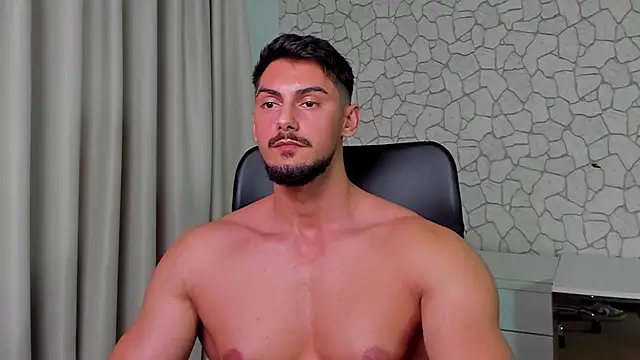 ClintMasters live sex cam