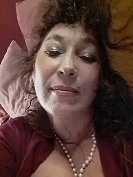 GypsyEsmeralda live sex cam