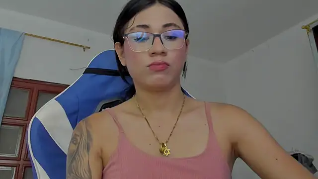 Camila_TransGirl live sex cam