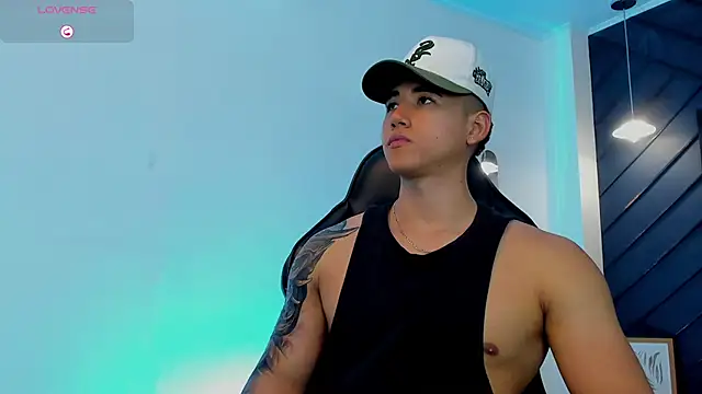 Draven_Marceaux live sex cam