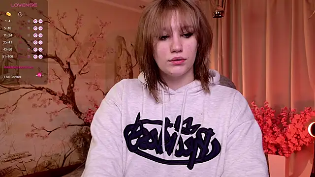 Morvelyn live sex cam