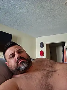 Roddog18 live sex cam