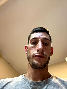 Gionnytav live sex cam