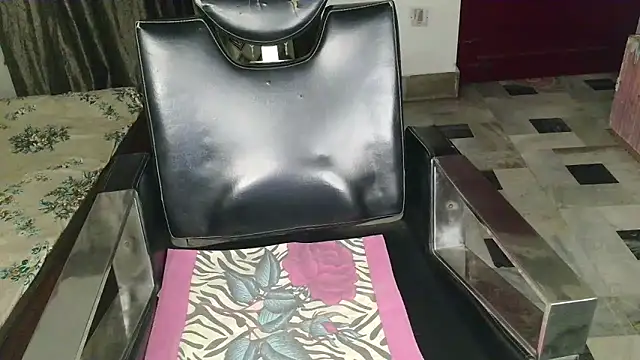 aarushi_sharmaa live sex cam