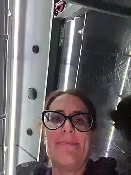 NataKitten live sex cam