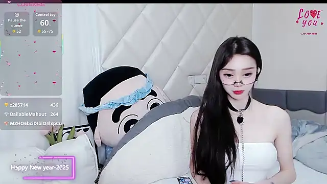YAOYAO-2025 live sex cam