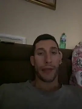 Gionnytav live sex cam