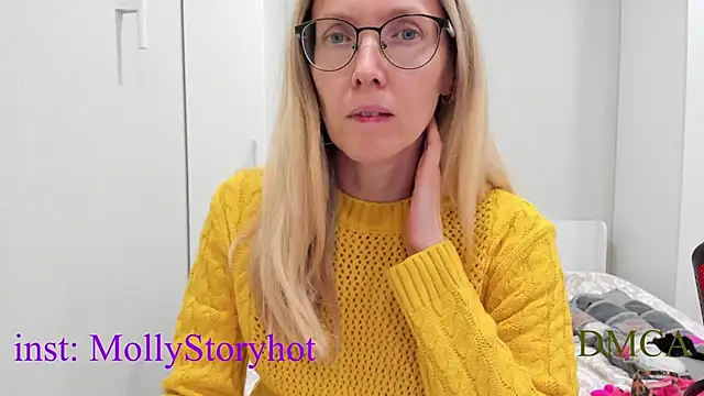 MollyStory live sex cam