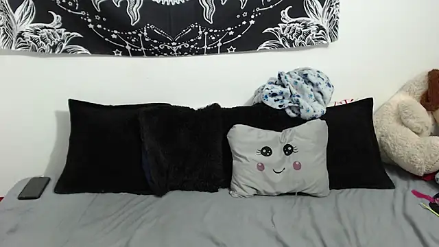 emily_n_abby live sex cam