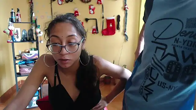 Violet_And_Smith live sex cam