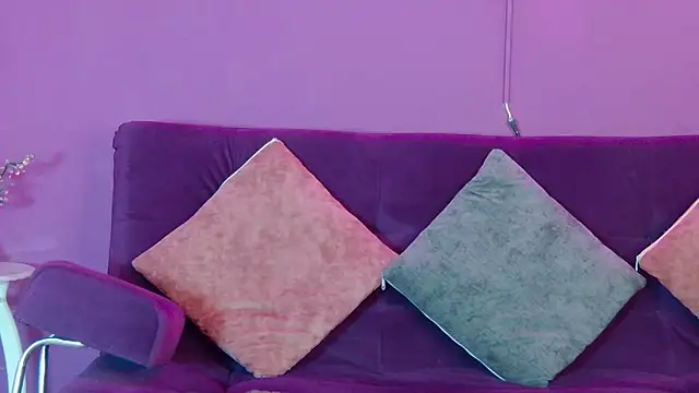 AlessioVitale live sex cam