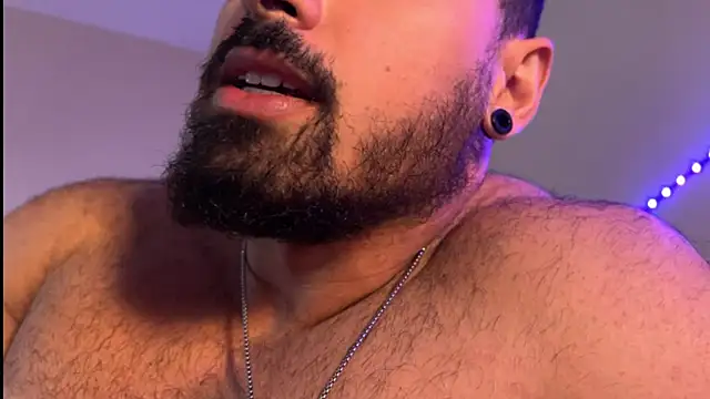 Lucasfit24 live sex cam