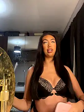 Miss_lunaxx live sex cam