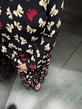 Meii-meyy live sex cam