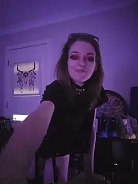 lonely_Cosplay_chick live sex cam