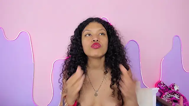 Mingie_Rouse live sex cam