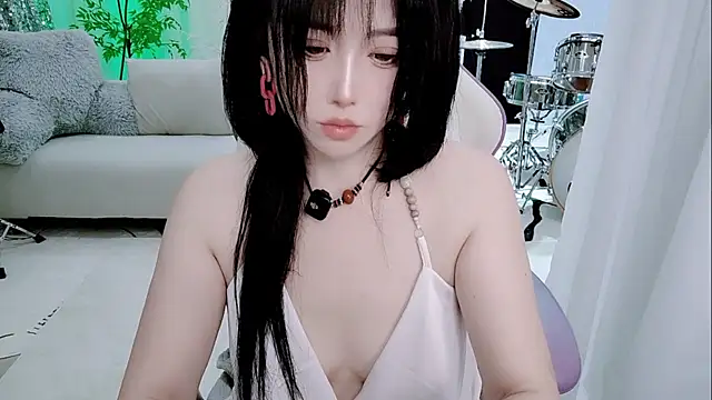 Evangelin-e live sex cam