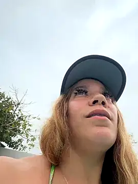 Bigbuttbrooklynn live sex cam