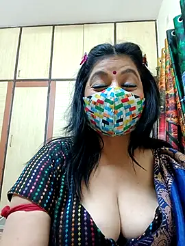 Ratna-777 live sex cam