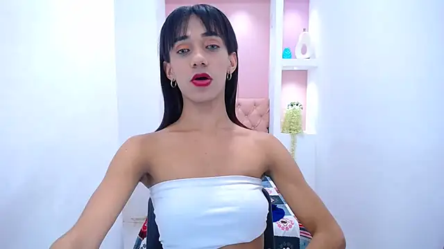 KatrinaQueen1 live sex cam