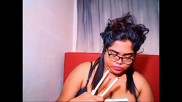 Indian_Lola00 live sex cam