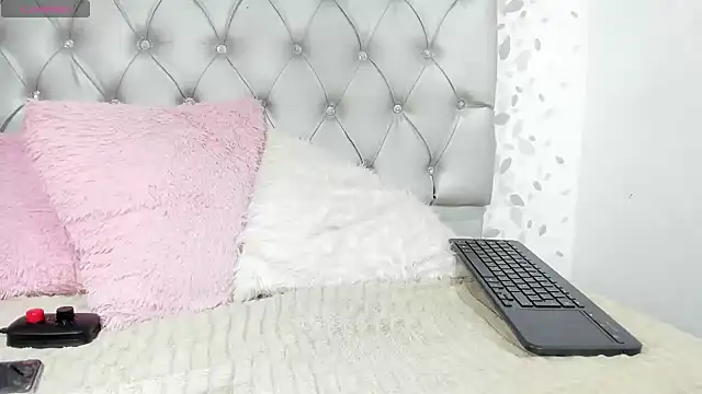 michelle_perla live sex cam