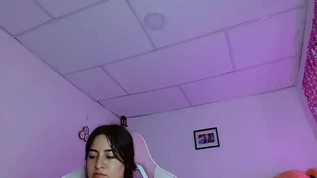 Miss_cand7 live sex cam