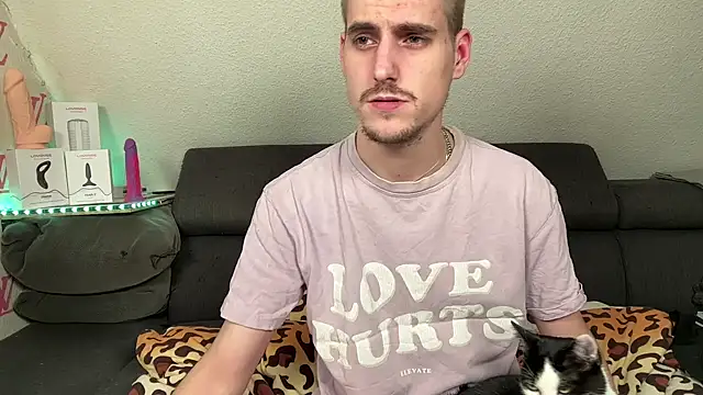 Cookieboy88 live sex cam