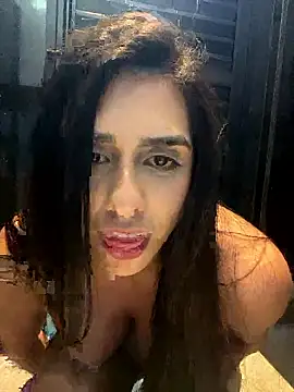 Monahliza live sex cam