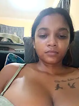 Indianqueen03 live sex cam