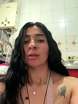 Meganmilk1 live sex cam