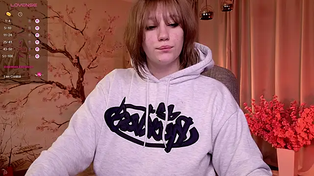 Morvelyn live sex cam