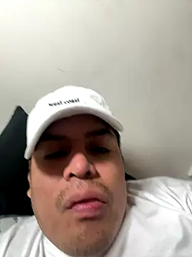 Pelotas2000 live sex cam